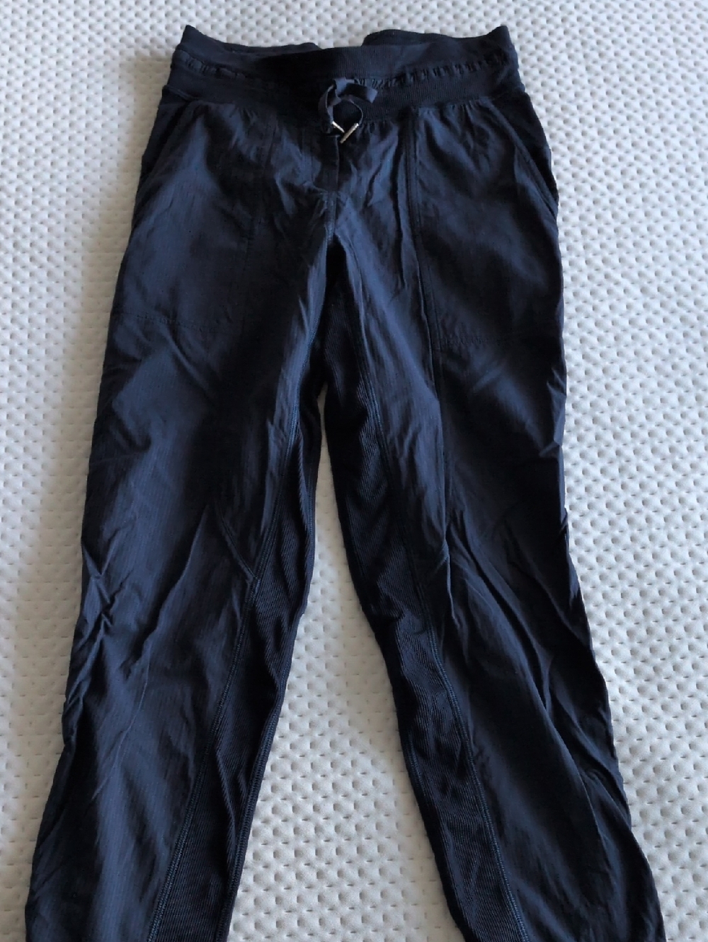 Dance Studio Mid-Rise Cropped Pant